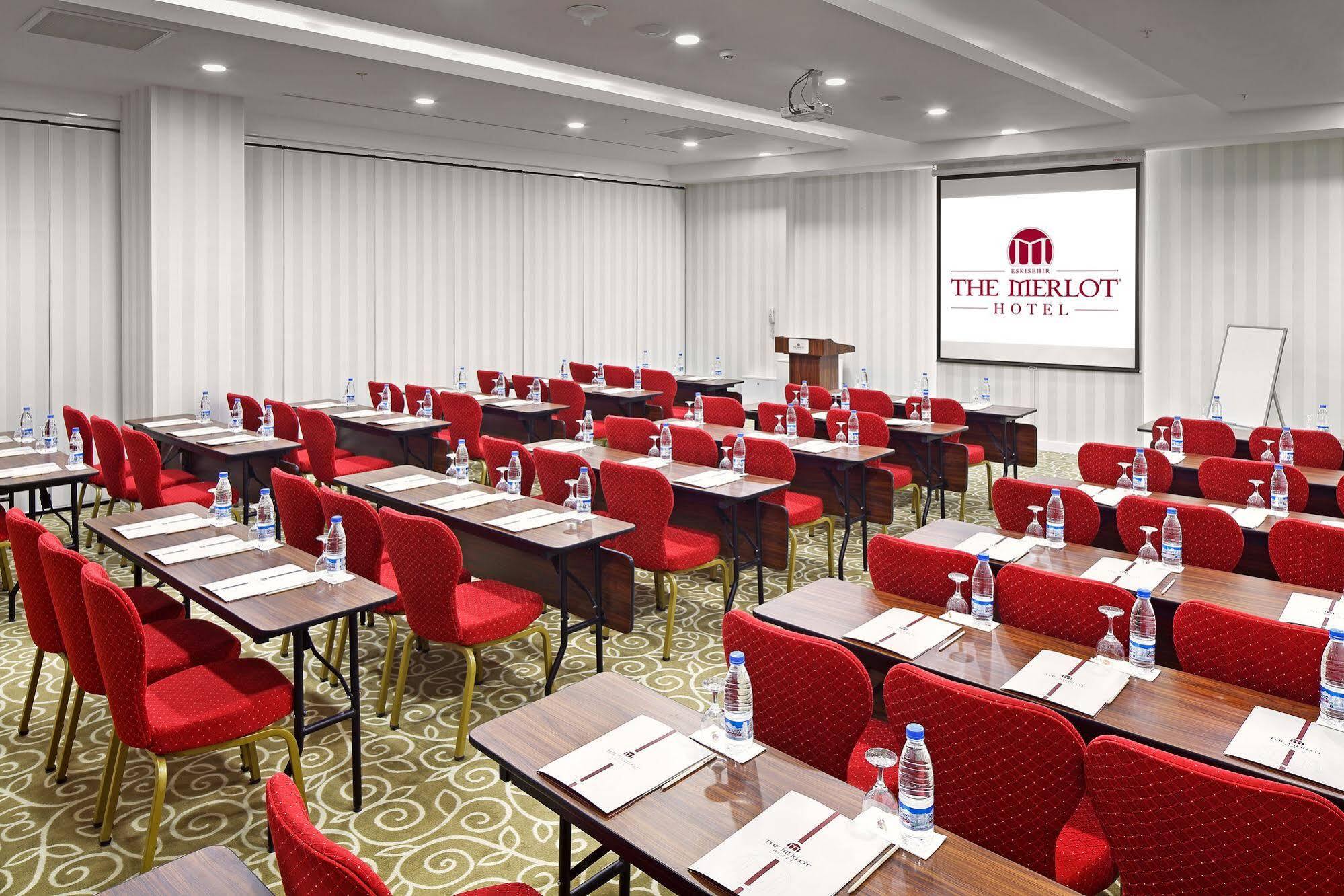 The Merlot Hotel Eskisehir Exterior photo